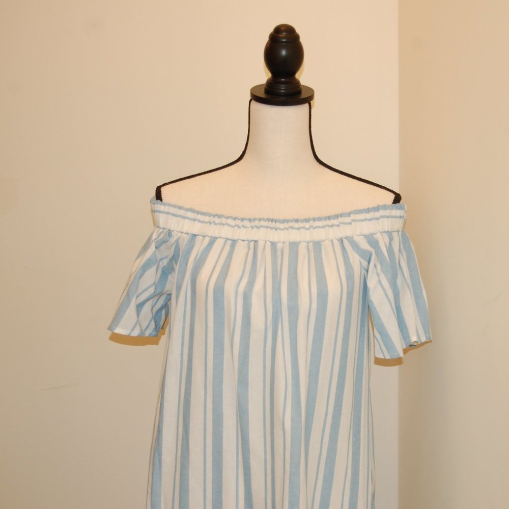 Women's Stripe Cotton Off The Shoulder Dress - Picture 3 of 10